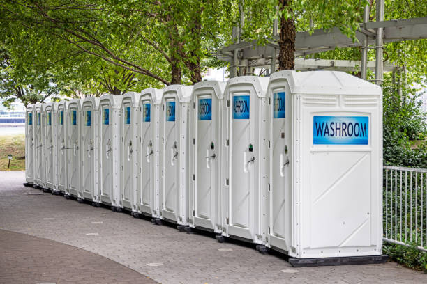 Best Portable restroom trailer rental  in Kenilworth, NJ