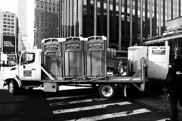 Portable Toilet Options We Offer in Kenilworth, NJ